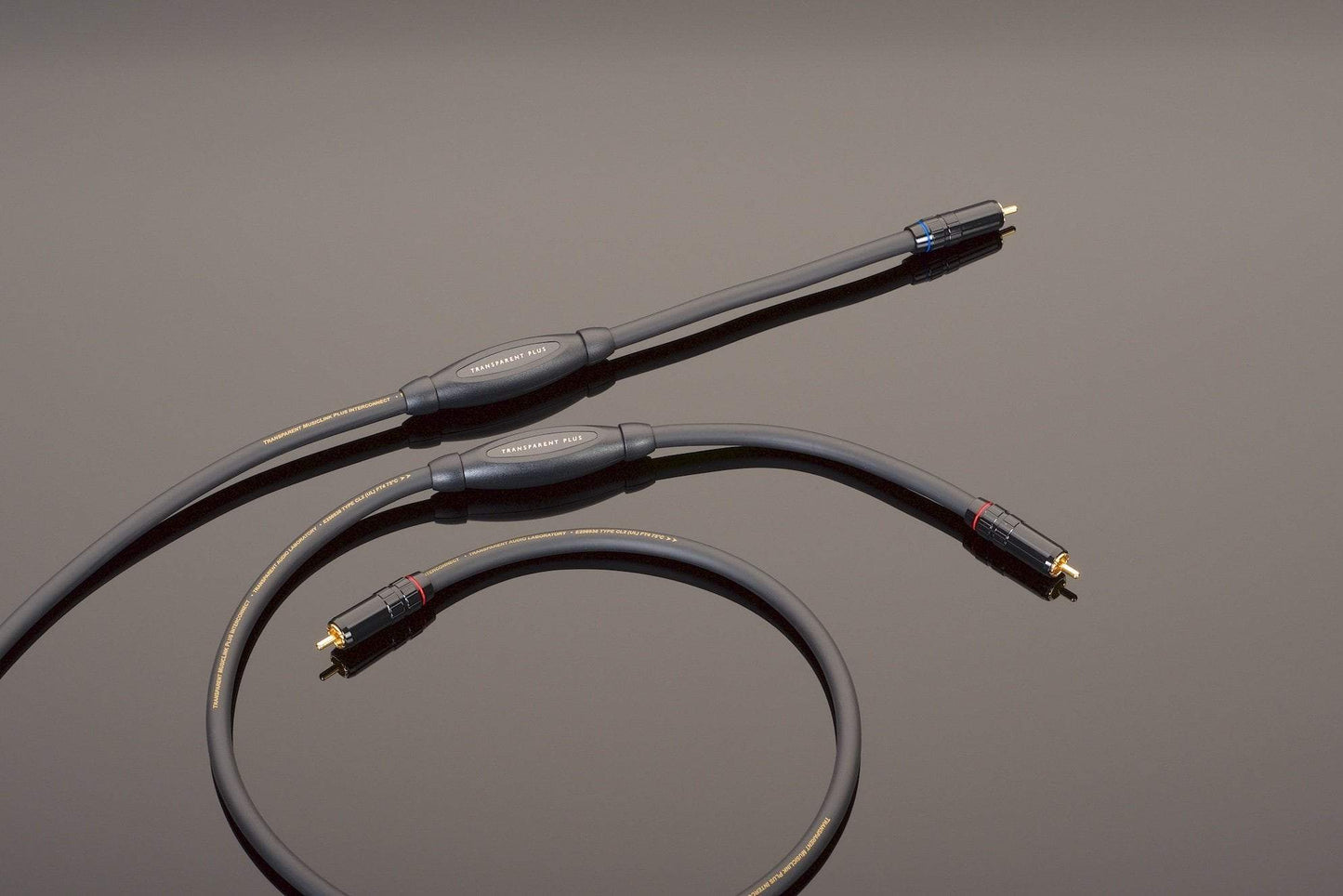 Transparent PLUS RCA Interconnect