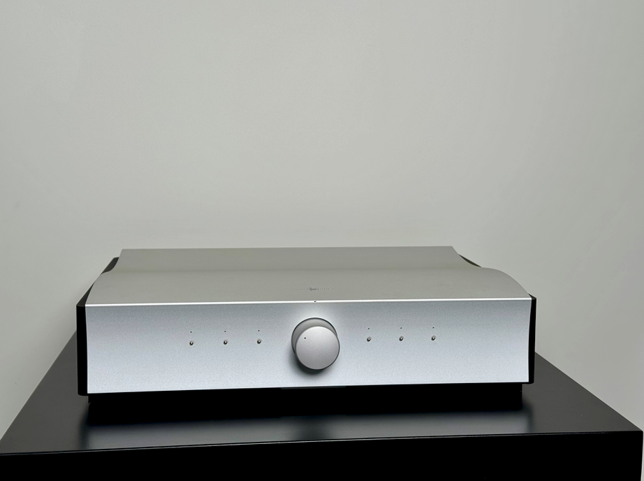Mola Mola Makua Voorversterker met Tambaqui DAC en Phono (DEMO)