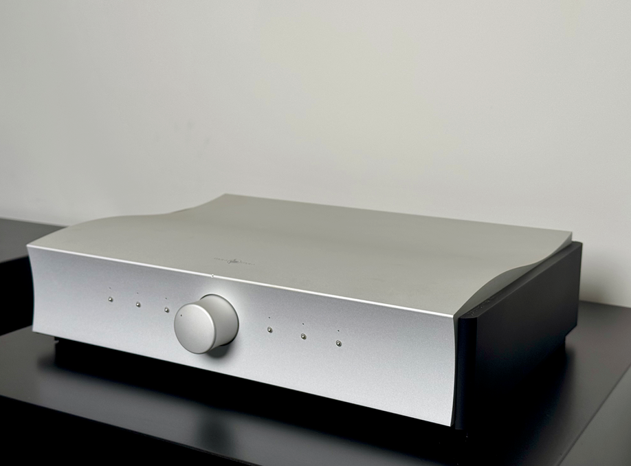 Mola Mola Makua Voorversterker met Tambaqui DAC en Phono (DEMO)