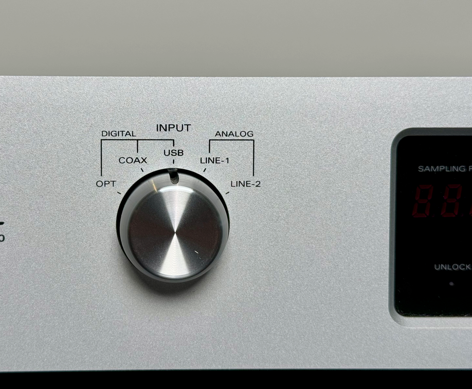 Luxman DA-200 USB D/A Converter (Occasion)